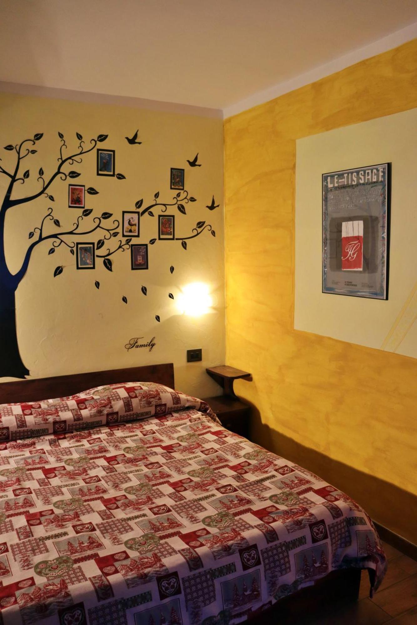 Chevres A Cheval - Apartment Aosta Ngoại thất bức ảnh