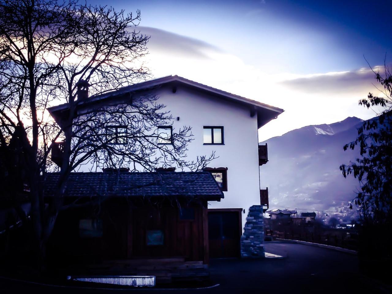 Chevres A Cheval - Apartment Aosta Ngoại thất bức ảnh